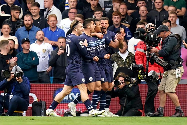 借助专项训 借助专项训